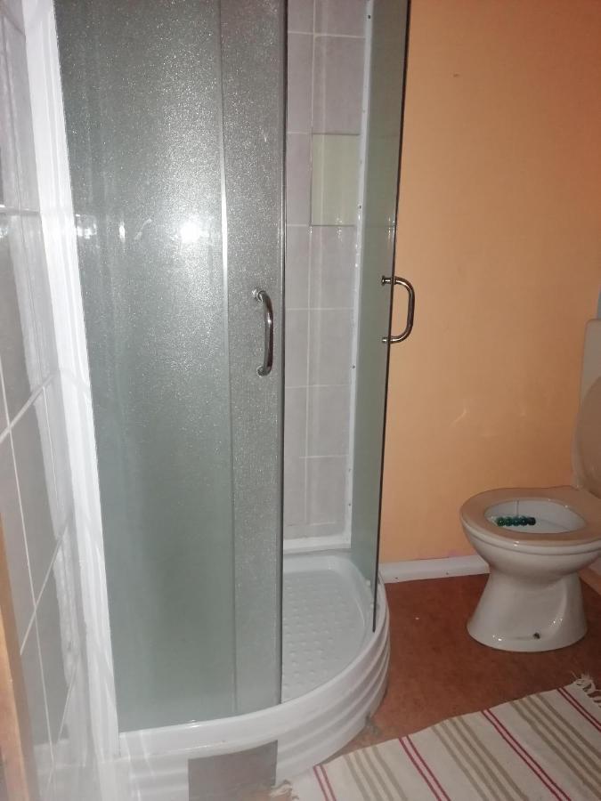 Bed and Breakfast Smucarska Koca Kotlje Экстерьер фото